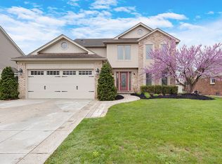 44113 Rivergate Dr, Clinton Township, MI 48038