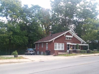 731 4th St, Charleston, IL, 61920