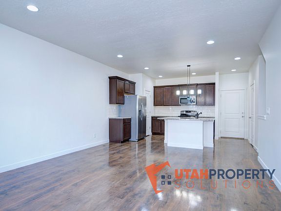5th image of 5670 W Pelican Ridge Ln