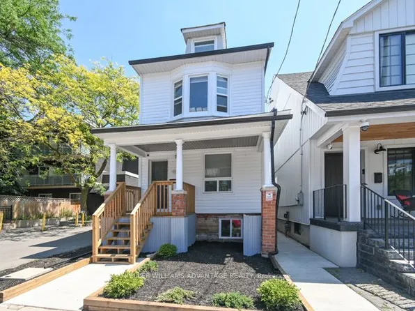 113 Woodbine Ave, Toronto, ON M4L 3P1