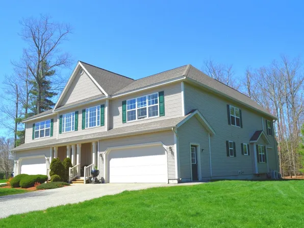 39 Laurel Drive, Essex, VT 05452