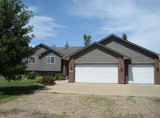 46884 274th St, Lennox, SD 57039