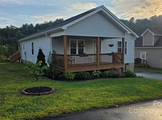 48 Patriot Pl #37, Mars Hill, NC 28754