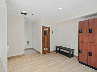 950 Massachusetts Ave APT 302, Cambridge, MA 02139