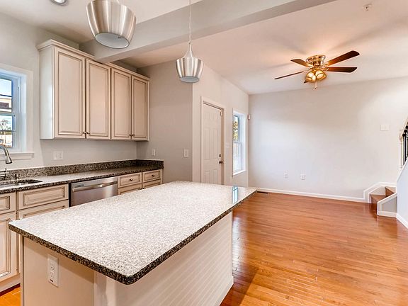 Kitchen and Dinning Room 