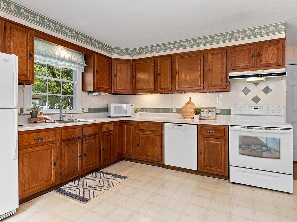 62 Briarwood Cir, Staunton, VA 24401 Zillow