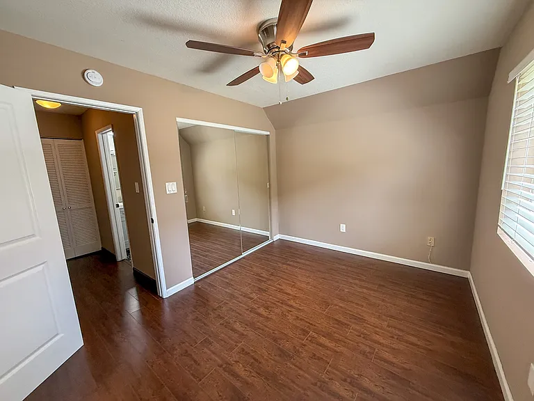 7415 Charmant Dr #2501 — Photo 11