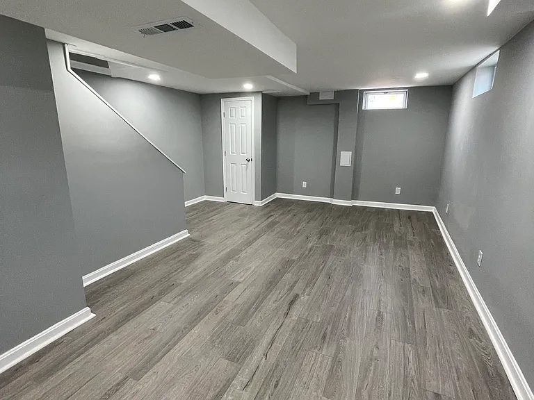 6441 Danville Ave — Photo 10