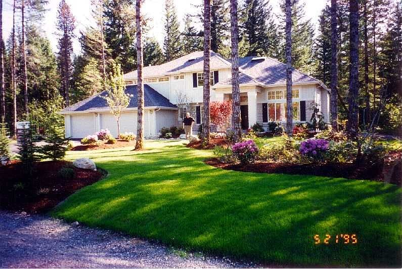 Front View - 1995