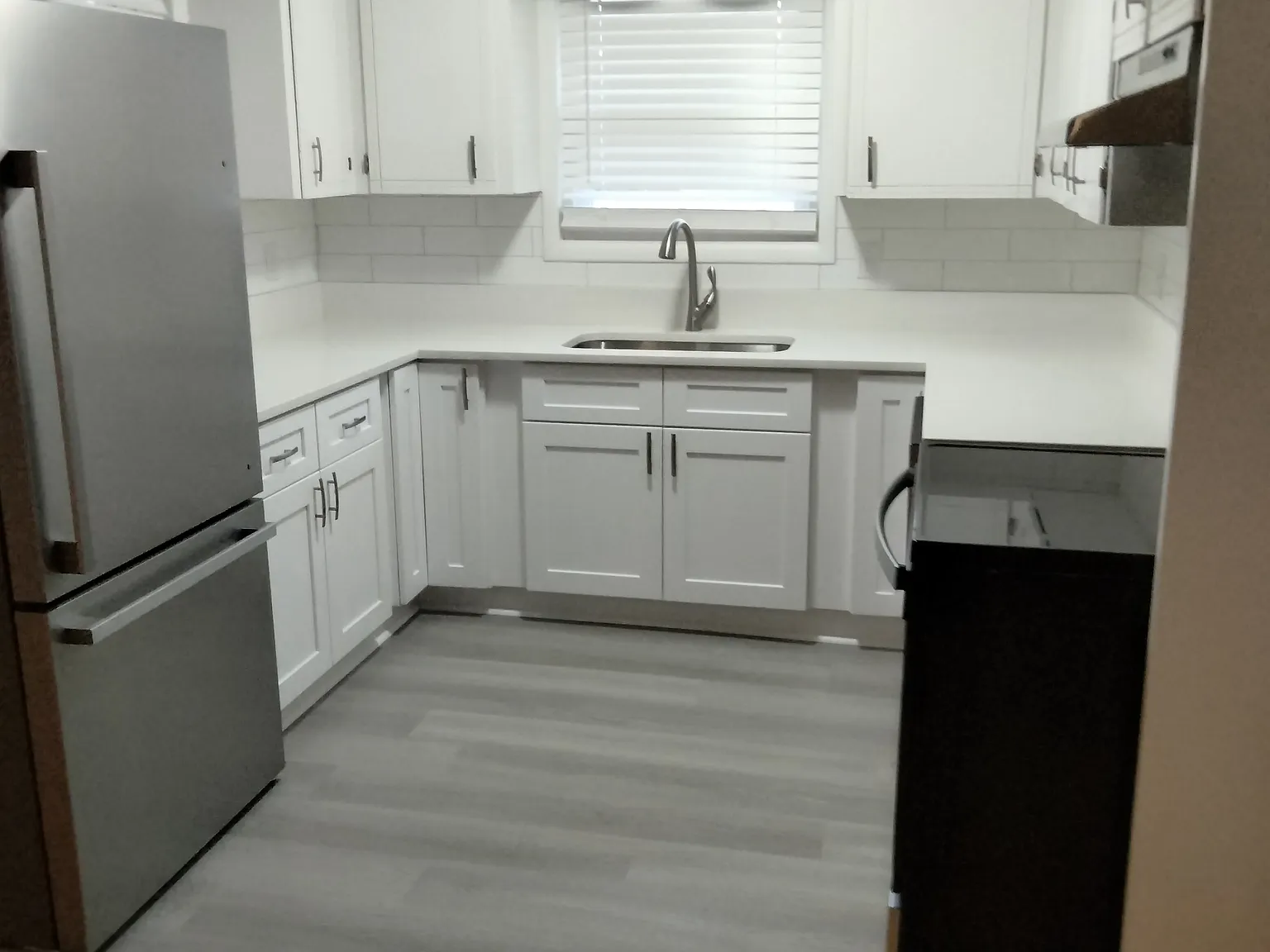 2 bed, 900 sqft, $1,200 — Photo 1