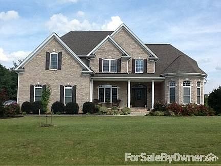 Home Sweet Home!
						:
						Home features turret (sitting area in Master Suite) and large front porch!