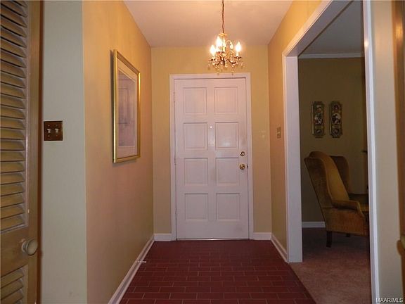 2nd image of 212 Seminole Dr