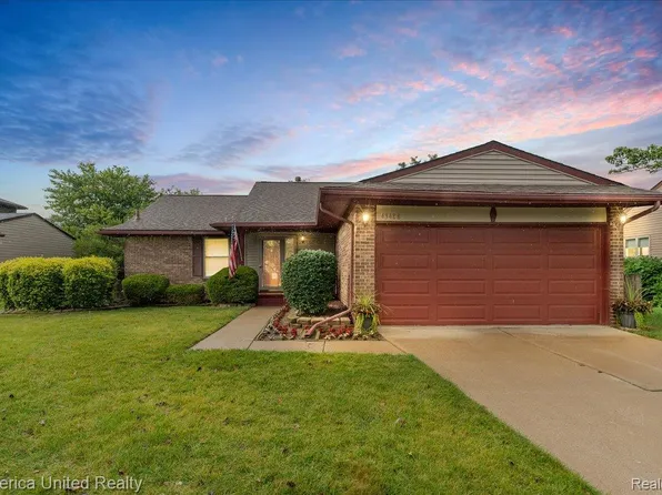 43488 Laurelwood Ct, Canton, MI 48187
