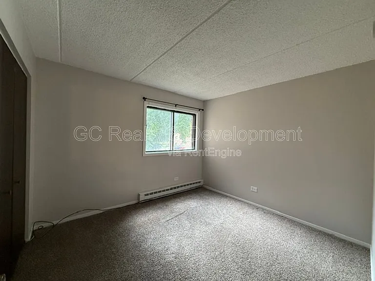240 Klein Creek Ct #3 — Photo 6