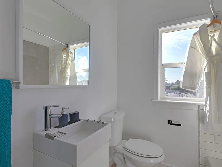 4108 Marathon St — Photo 26