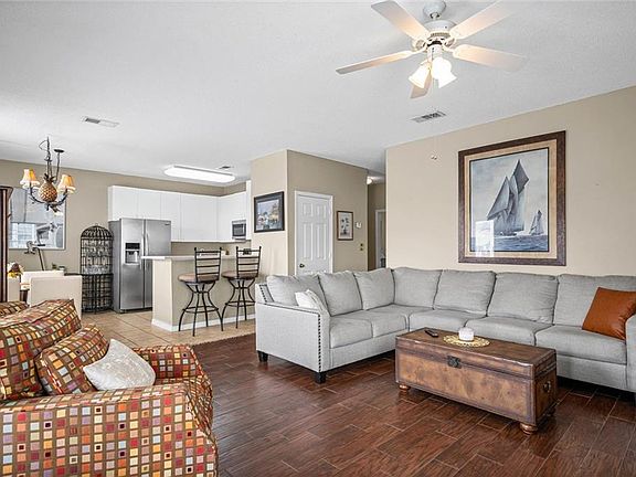 5th image of 3575 Bayou Rd #B-2