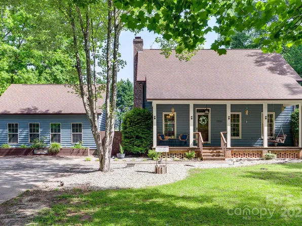 6688 Pine Forest Dr, York, SC 29745