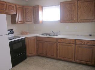 508 E Prescott Rd, Salina, KS 67401