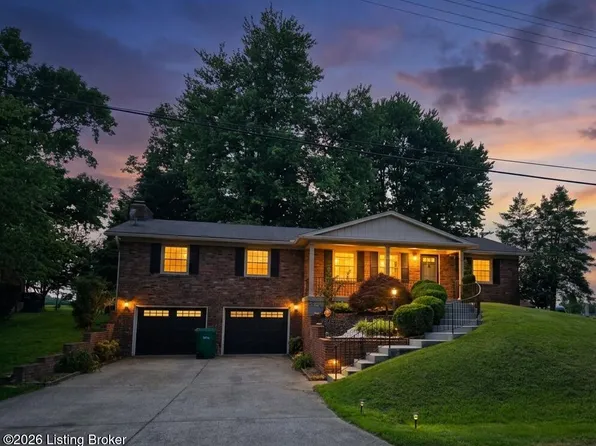 9812 Lakewood Dr, Louisville, KY 40272