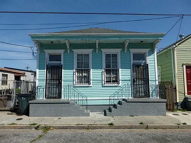 1st image of 2229-31 Freret St