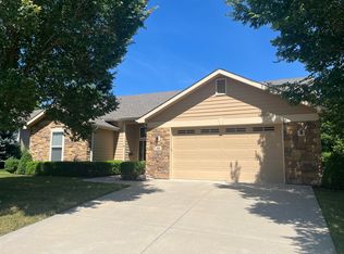 720 Folks Rd, Lawrence, KS 66049