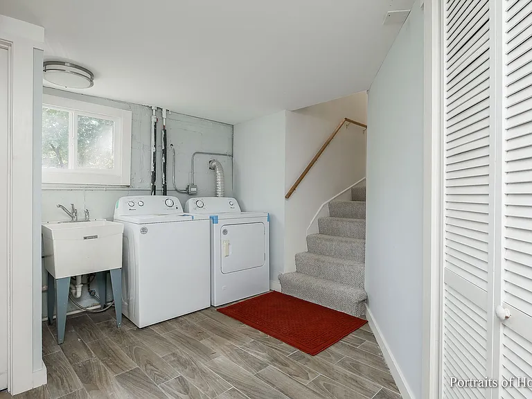 7307 W 111th St — Photo 16