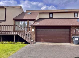 5 Fairway Dr, Douglas, WY 82633