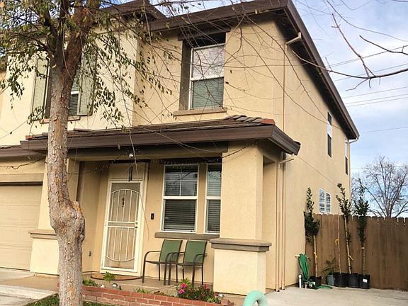 2nd image of 8853 Amberjack Way