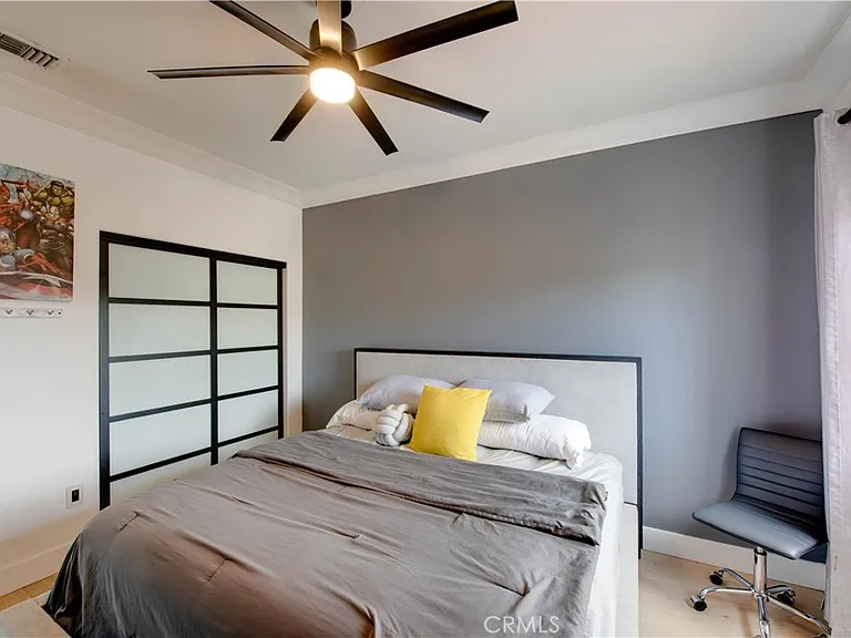 7330 De Soto Ave — Photo 23