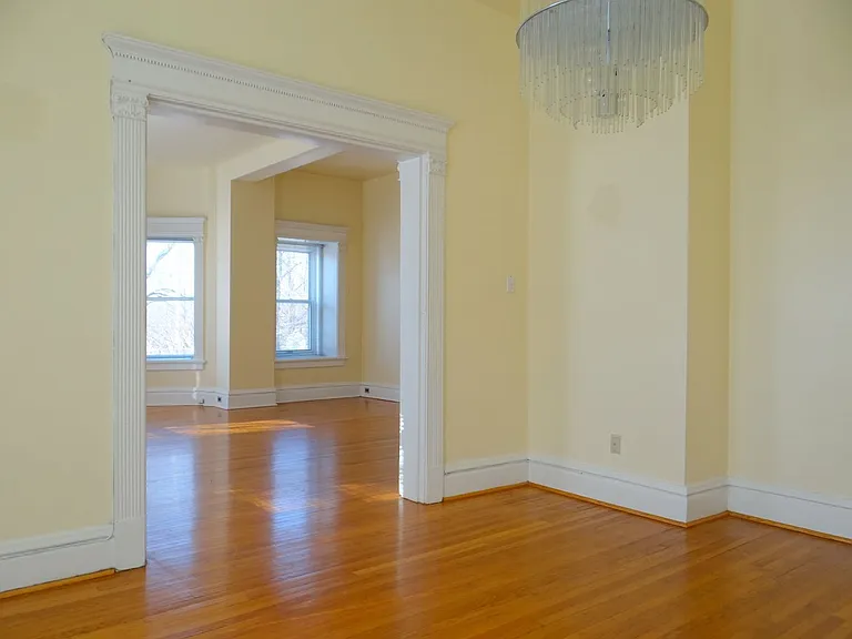 4 N Kingshighway Blvd #3D — Photo 8