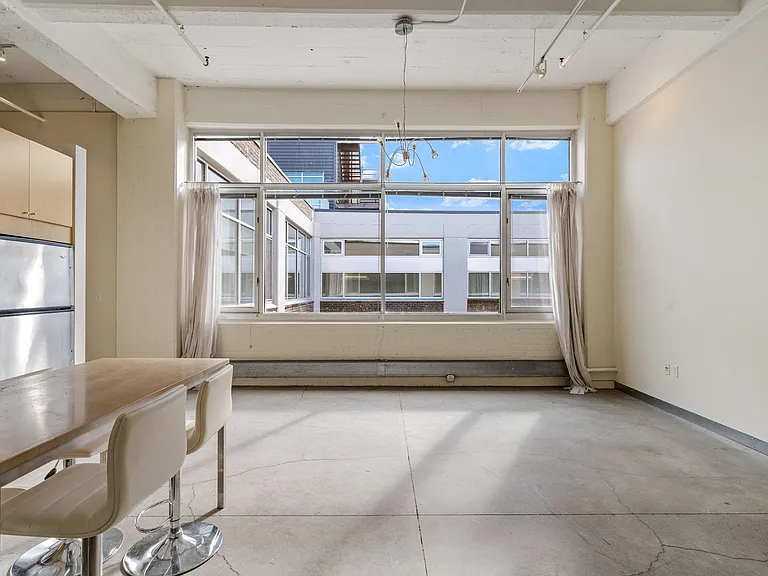 700 Washington Ave N #613 — Photo 8