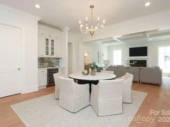 3119 Knowlton Ln, Charlotte, NC 28205