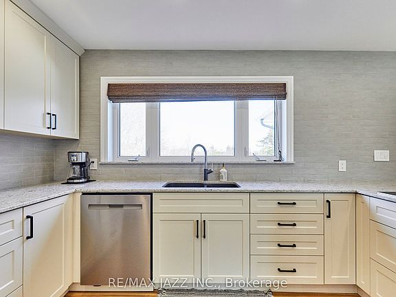 4th image of 2125 Prestonvale Rd