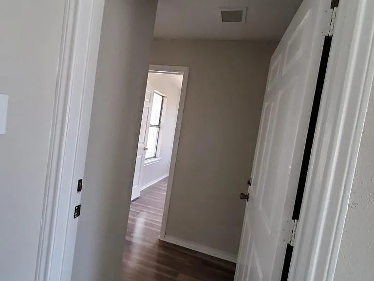 1419 Las Jardines Ct — Photo 35