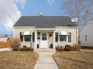 1910 Rankin St, Manitowoc, WI 54220