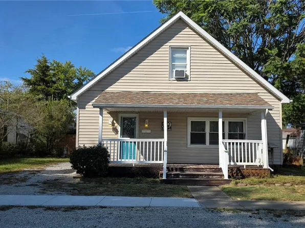 329 Moore St, Westville, IL 61883