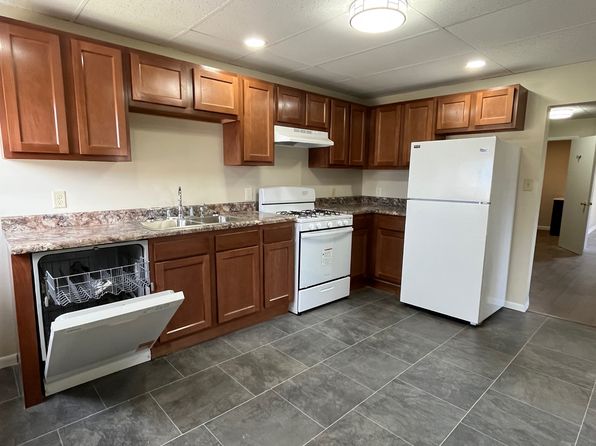 220 E Cook St #2