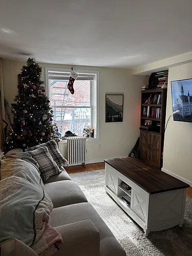 20 Phillips St Photo 1