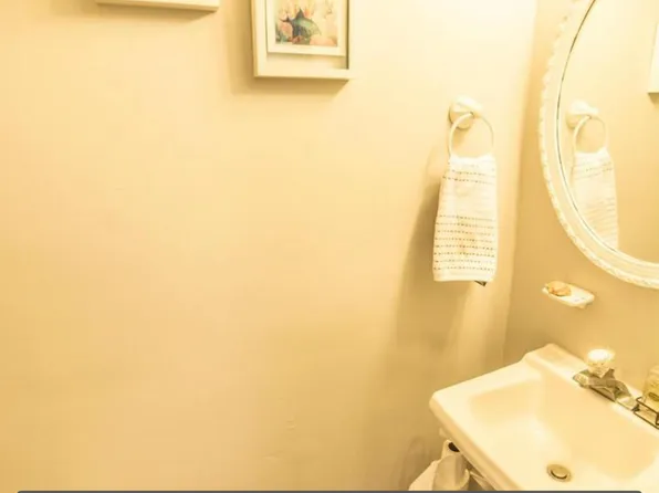 12527 Timber Hollow Pl, Germantown, MD 20874