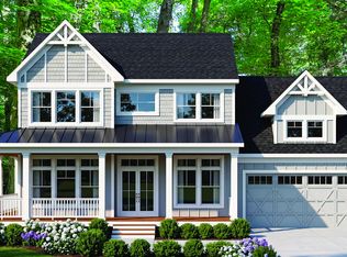 110 Park St, Saugatuck, MI 49453