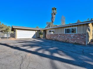 1769 Vale Terrace Dr, Vista, CA 92084
