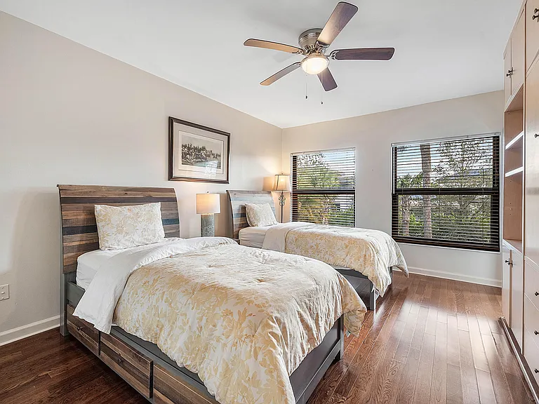 11355 Pond View Dr #D202 — Photo 17