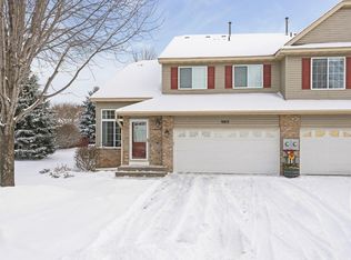 9813 Hamlet Ln S, Cottage Grove, MN 55016