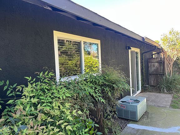 5th image of 2707 Cumberland Pl