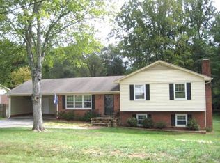 109 Longmeadow Rd, Taylors, SC 29687