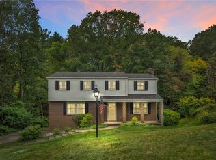 4007 Sloanwood Dr, Murrysville, PA