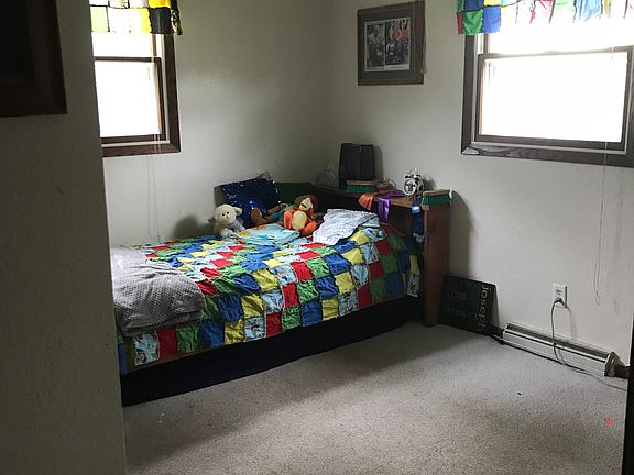 2nd bedroom main level