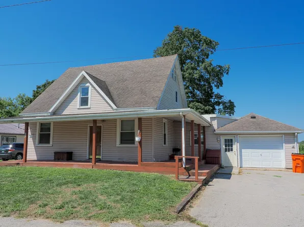 306 N Boone St, Reynolds, IN 47980