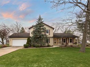 34948 Timberview Dr, Avon, OH 44011