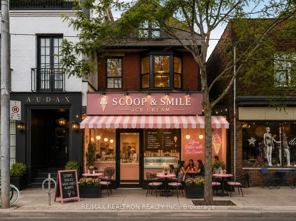 1000 Dundas St W, Toronto, ON M6J 1W6